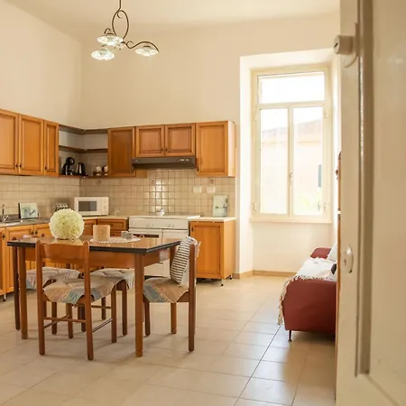 Home Central Apartment Apartman Alghero