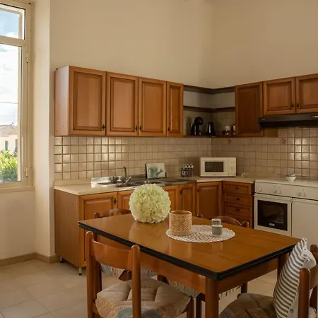 Home Central Apartment Lägenhet
